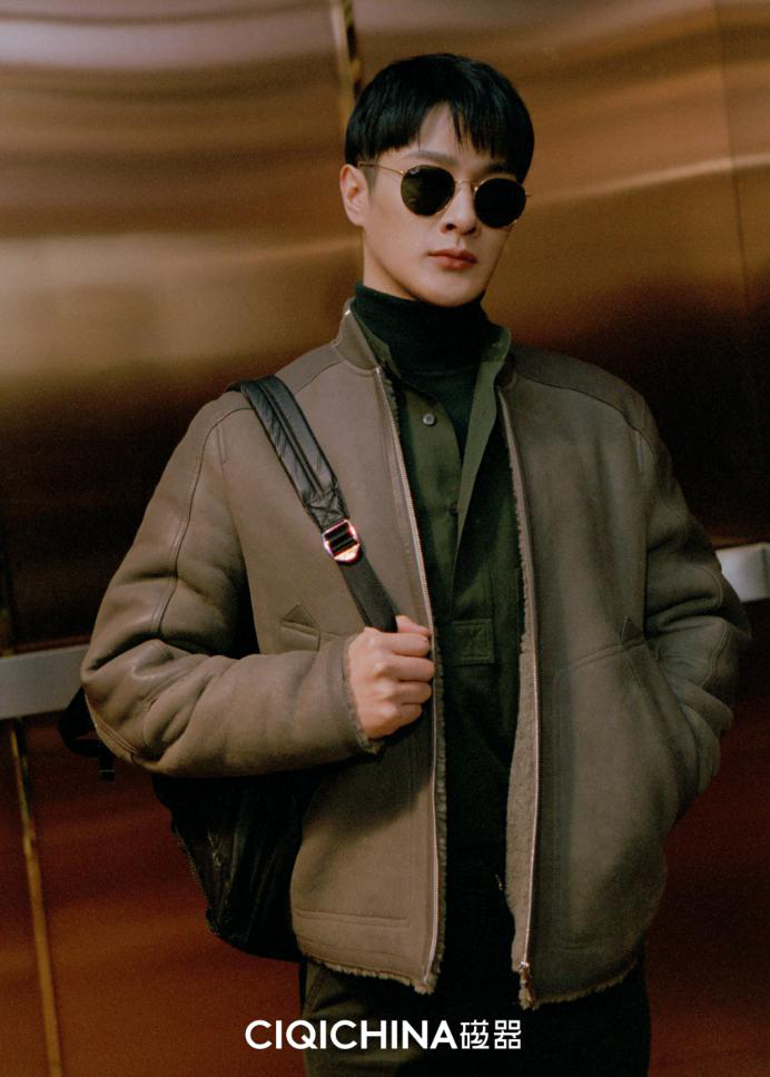  p>丁桥,中国内地男演员,毕业于 a target="_blank" href="/item/天津