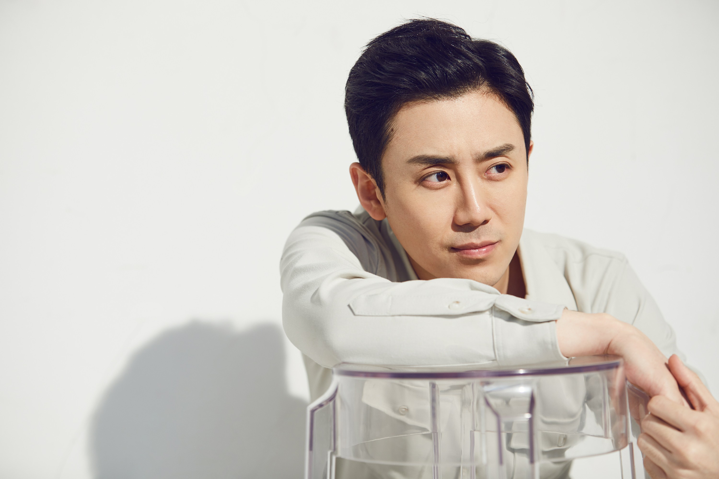  p>阎行一,1987年5月24日出生于辽宁省抚顺市,毕业于 a target="