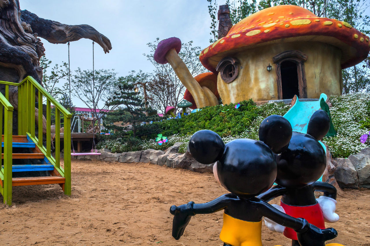 meebo野孩子主题公园