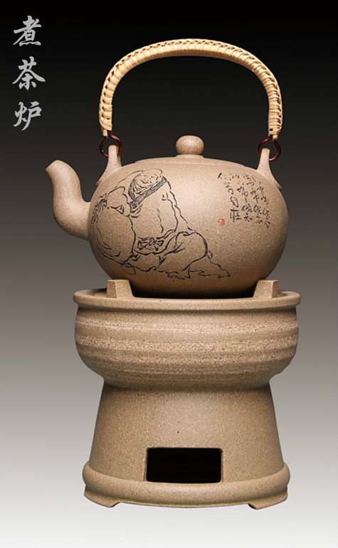  p>陈亚,青年陶艺家,著名紫砂艺人. /p>
