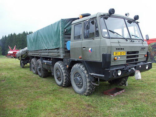  p>太脱拉( a target="_blank" href="/item/tatra">tatra /a>)卡车