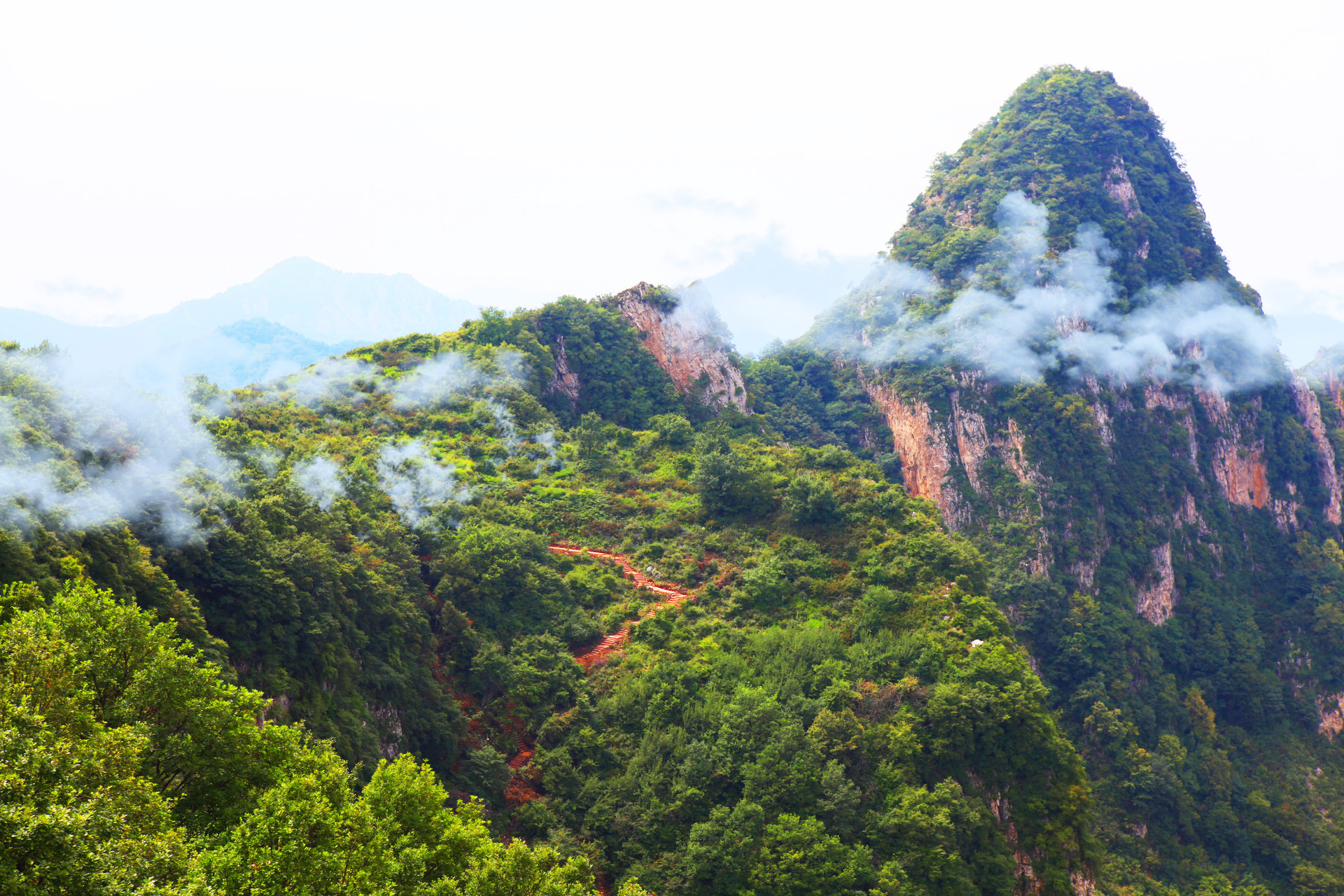  p>长寿村旅游风景区地处太行山南麓河北省 a target="_blank" href="