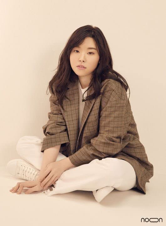  p>李敏芝(         ,lee min ji),1988年11月1日出生于韩国,韩国女