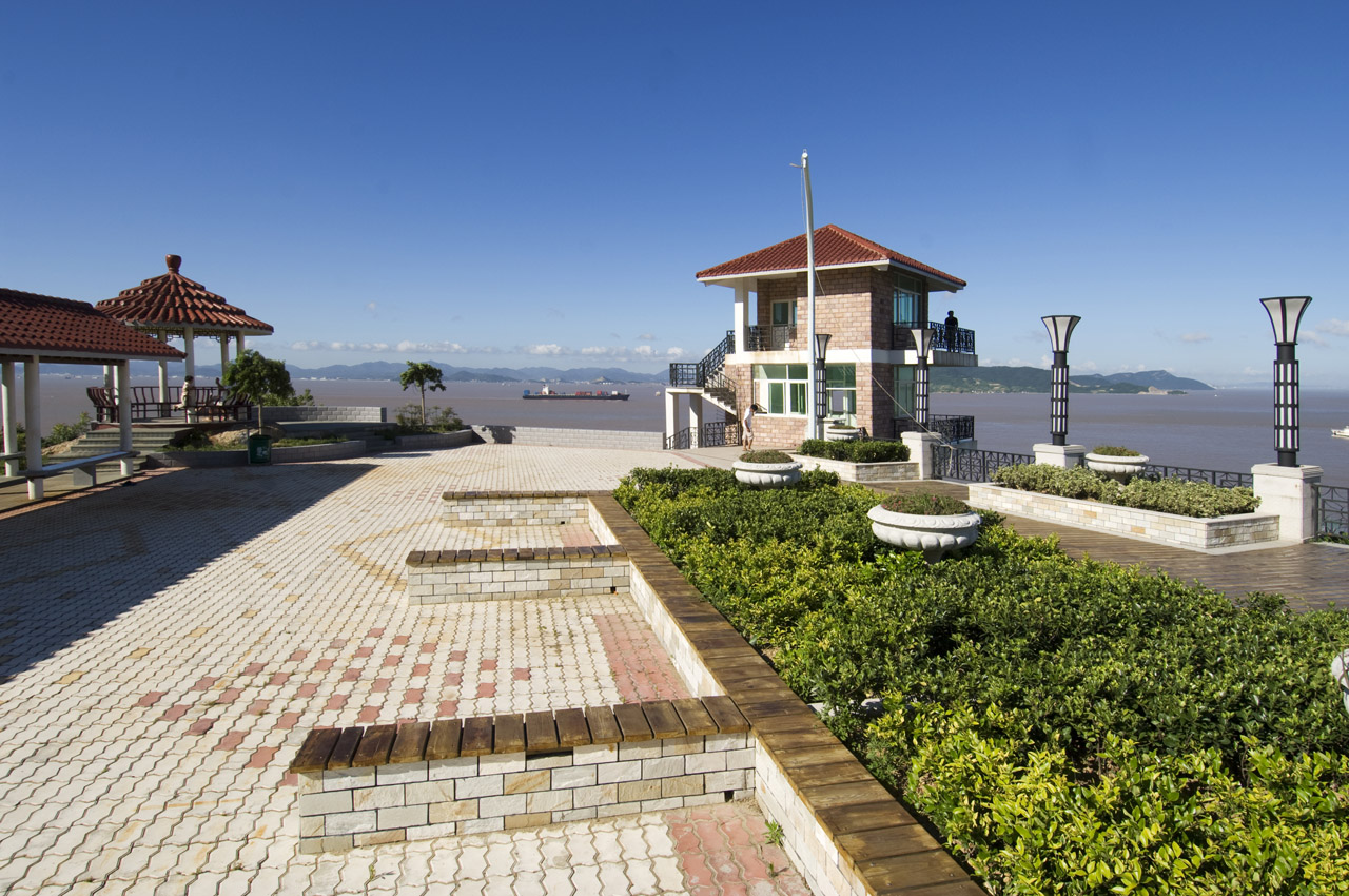  p data-id="go16s9p6zv">宁波大榭开发区于1993年3月经国务院批准