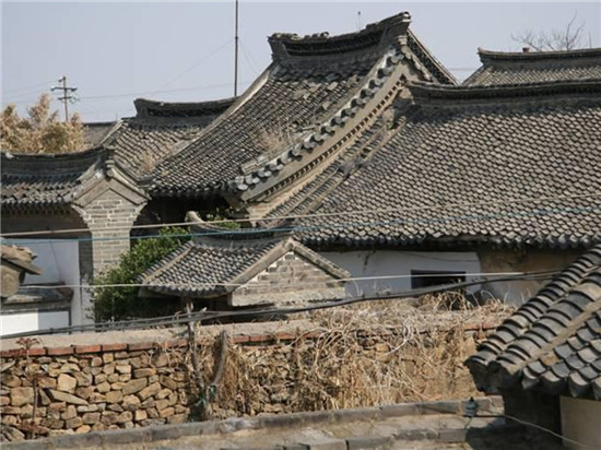  p>凤凰村隶属于山东省日照市莒县 a href="#" data-lemmaid="