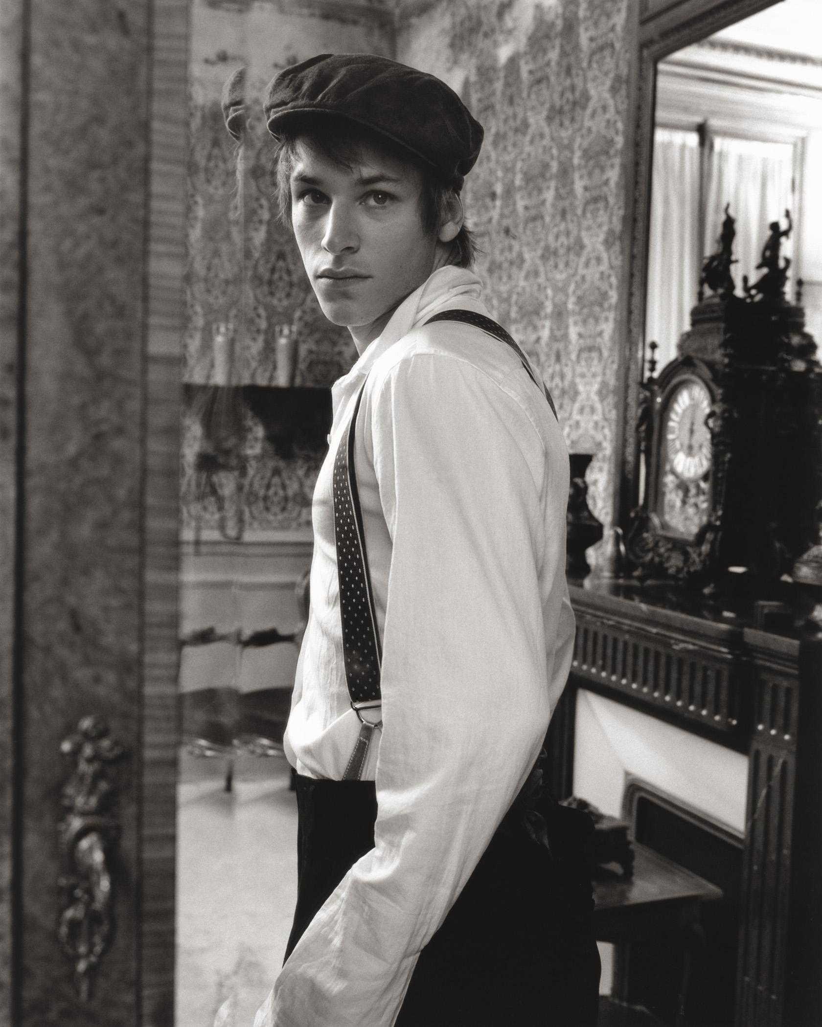  p>加斯帕德·尤利尔(gaspard ulliel)1984年11月25日出生,法国男演员