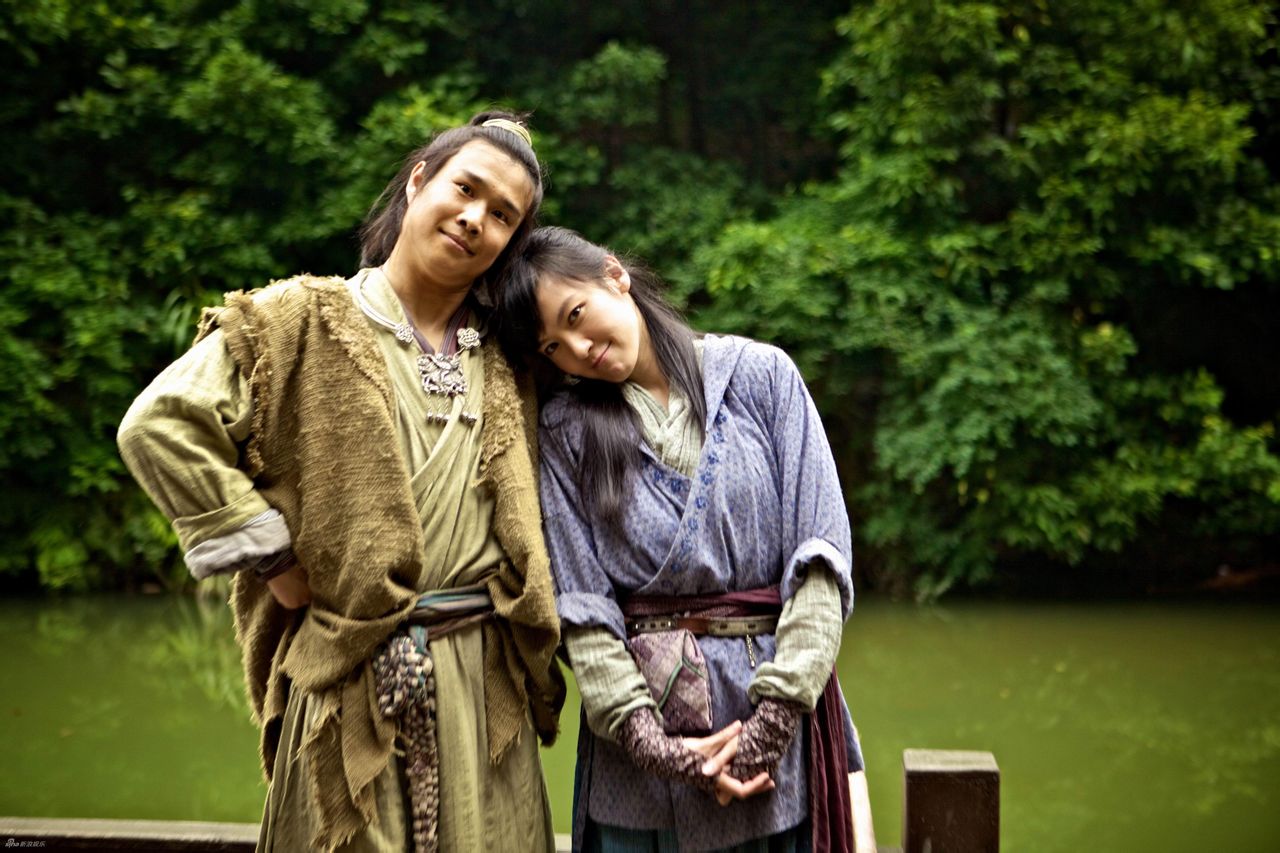  p>《大笑江湖》是 a target="_blank" href="/item/本山传媒/2422936