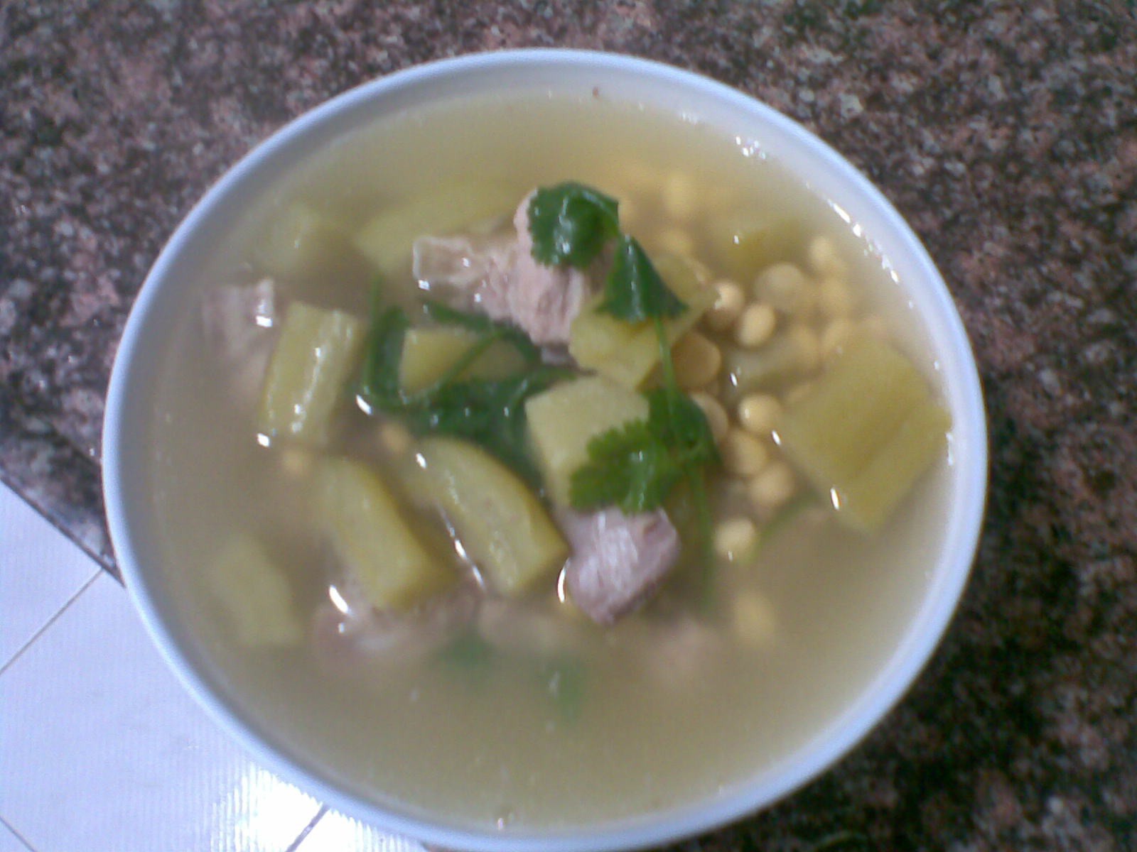 排骨苦瓜黄豆汤