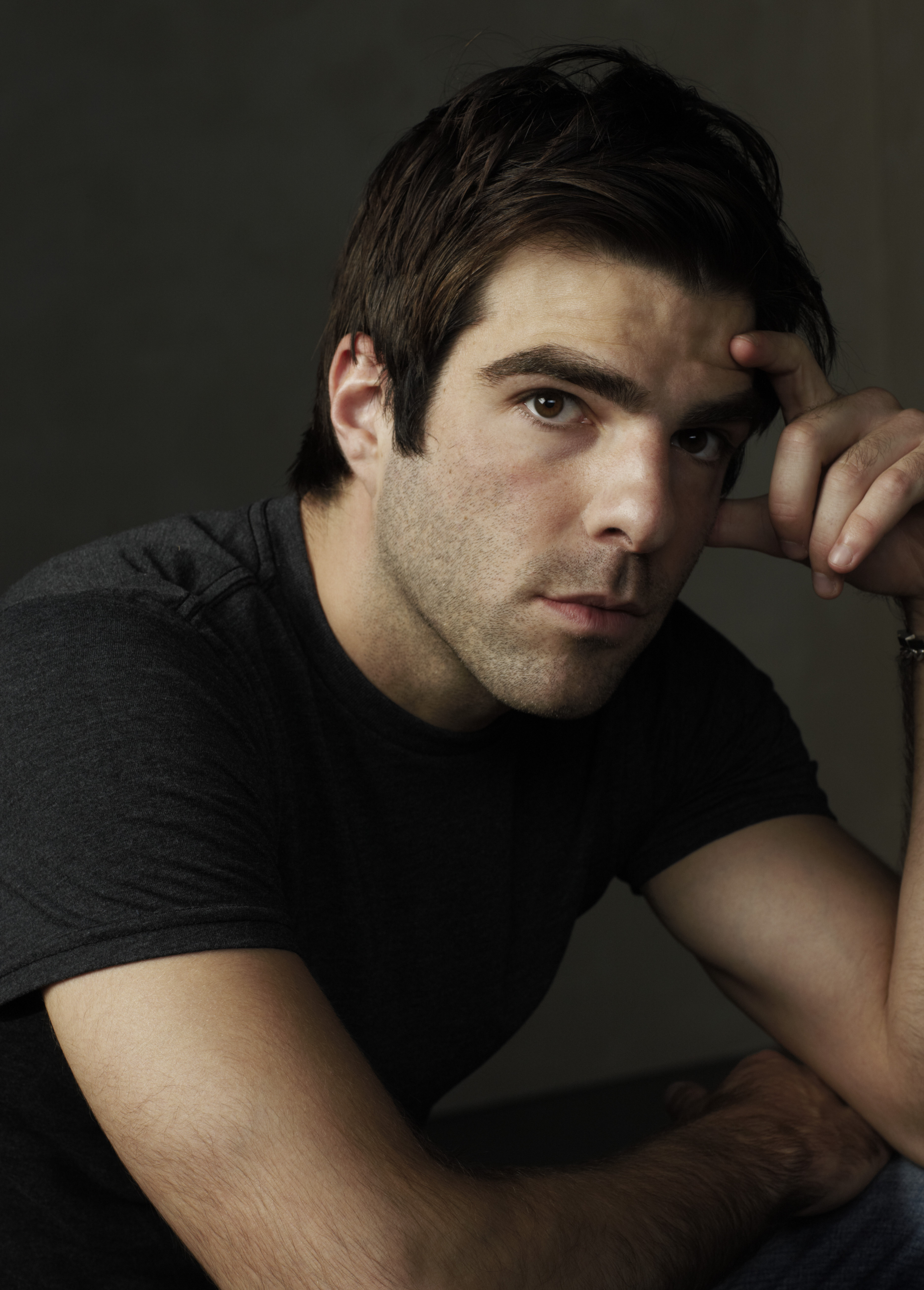  p data-id="gncngcqdxb">扎克瑞·昆图(zachary quinto),1977年6月2