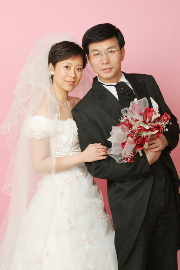 >刘冠军,出生于山东省潍坊市,毕业于中央戏剧学院,中国内地影视男演员