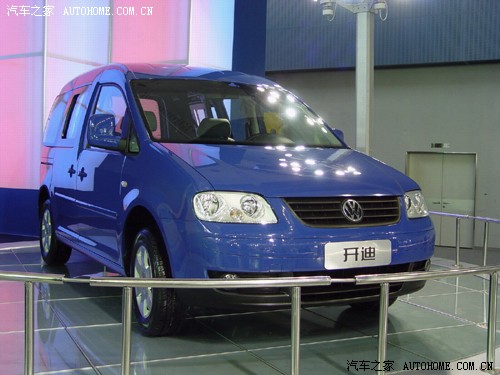  p>开迪(caddy)是在第5代高尔夫技术平台pq35上开发出的小型多功能车
