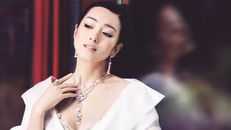 世界影史第二位！“巩皇”这名号，真不是白叫的_百科TA说