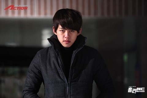  p>《holyland》是申东浩,hoon( a target="_blank" href="/item/u