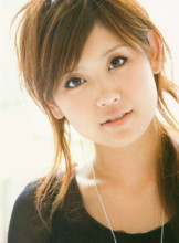 绚香（日本女歌手，词曲制作人）_百度百科