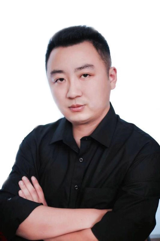  p>李青,男,上海木空网络科技有限公司董事长, sup data-ctrid="2kh8a