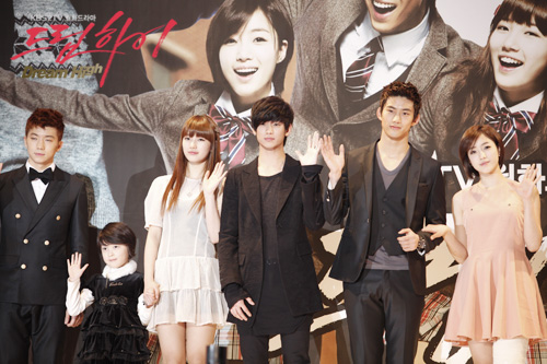  p>《dream high》是 a>韩国kbs电视台 /a>于2011年1月3日首播的 a