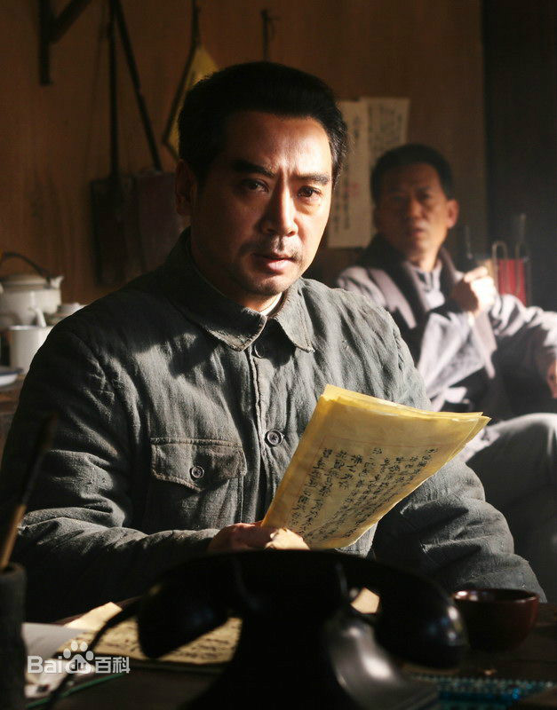  p>《北平战与和》是由 a target="_blank" href="/item/中国电视剧