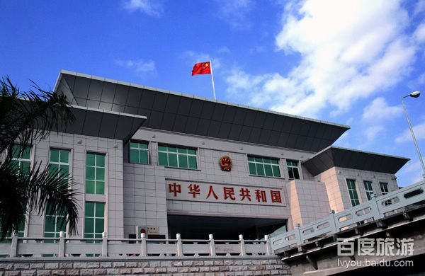 东兴市