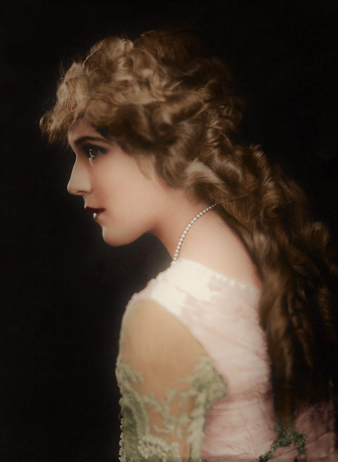  p>玛丽·毕克馥(mary pickford,1892年4月8日—1979年5月29日),出生