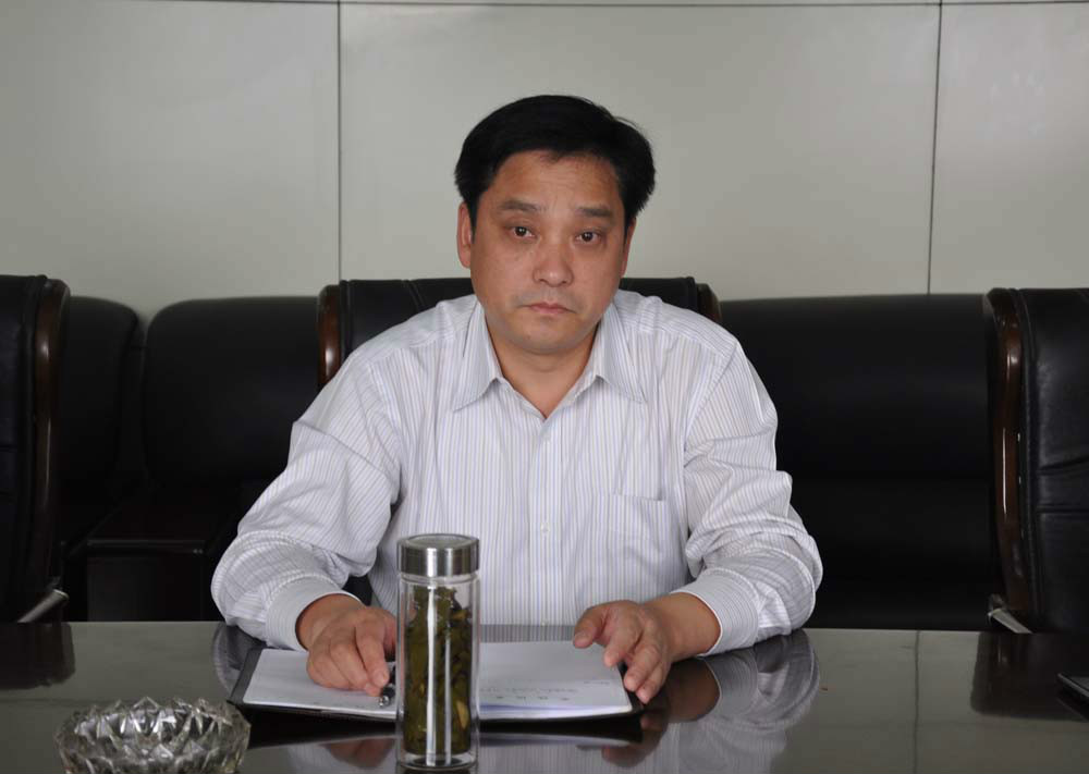 曾任中共巢湖市委常委,委员. /p>