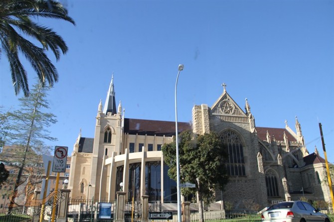  p>珀斯(英语:perth)是 a href="#" data-lemmaid="146759">澳大利亚 