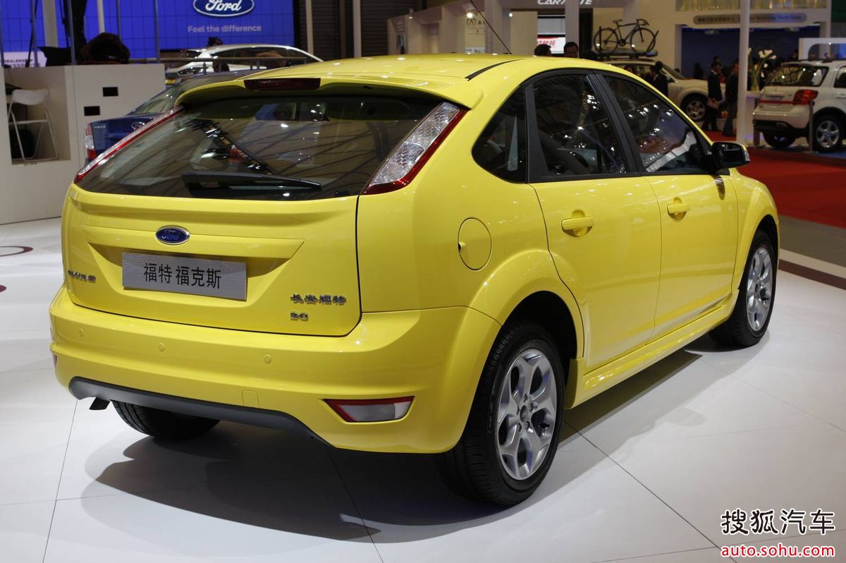 福特福克斯两厢