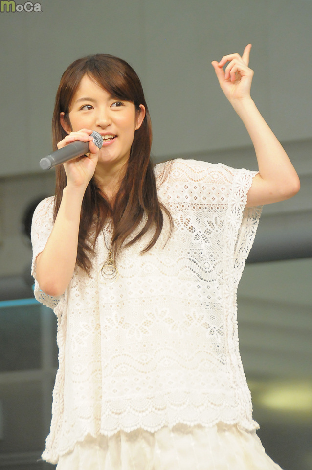  /i>,1988年11月11日出生于三重县桑名市,日本的女性声优,演员,歌手