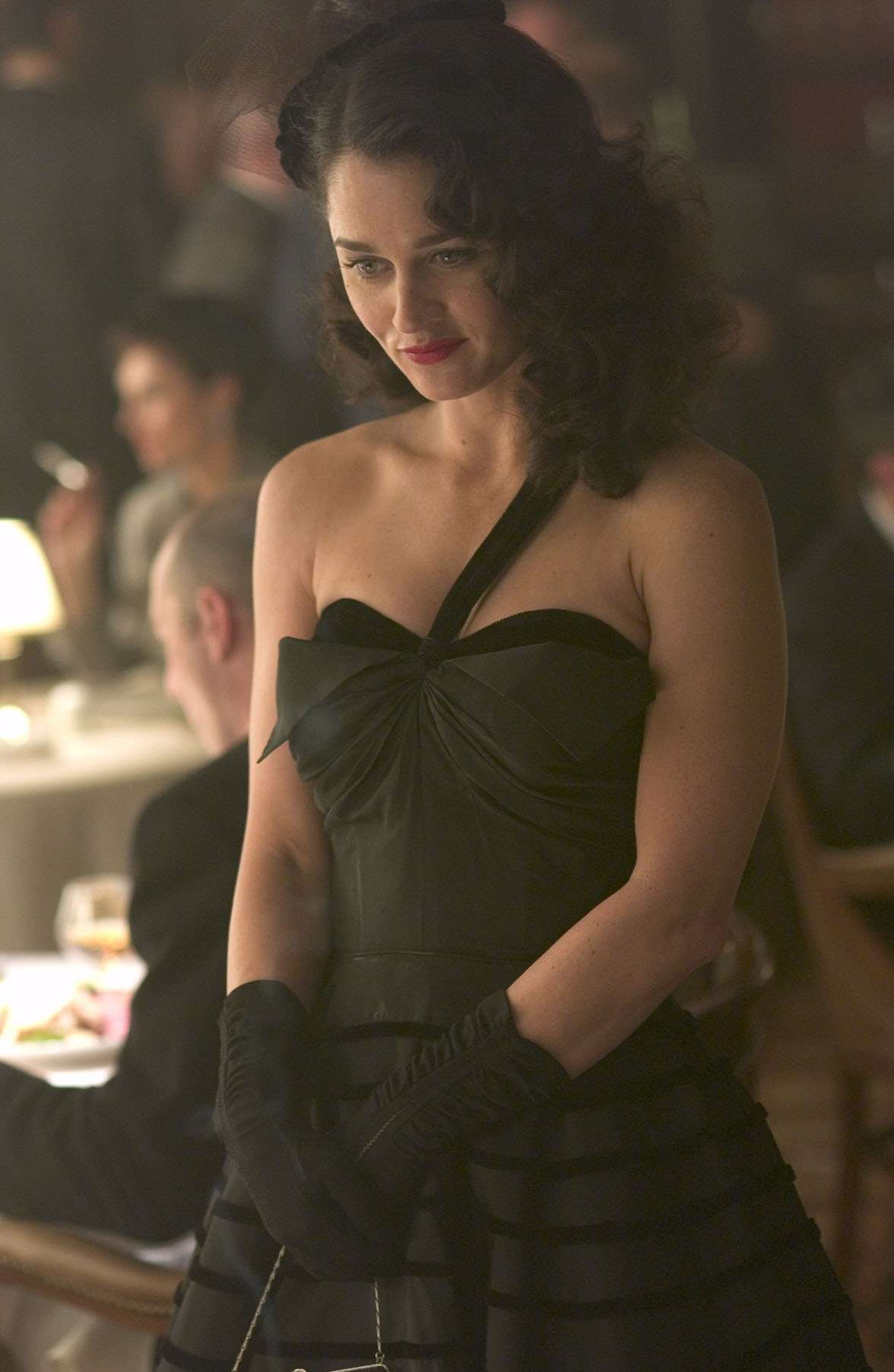  p>《好莱坞庄园》(hollywoodland)是美国焦点电影公