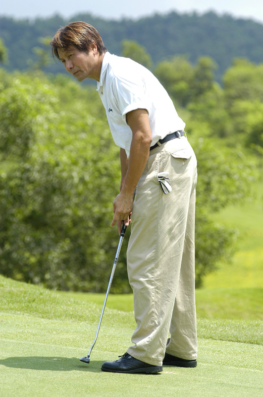  p>金兴贤,香港电视剧和电影演员,1949年11月30日出生.