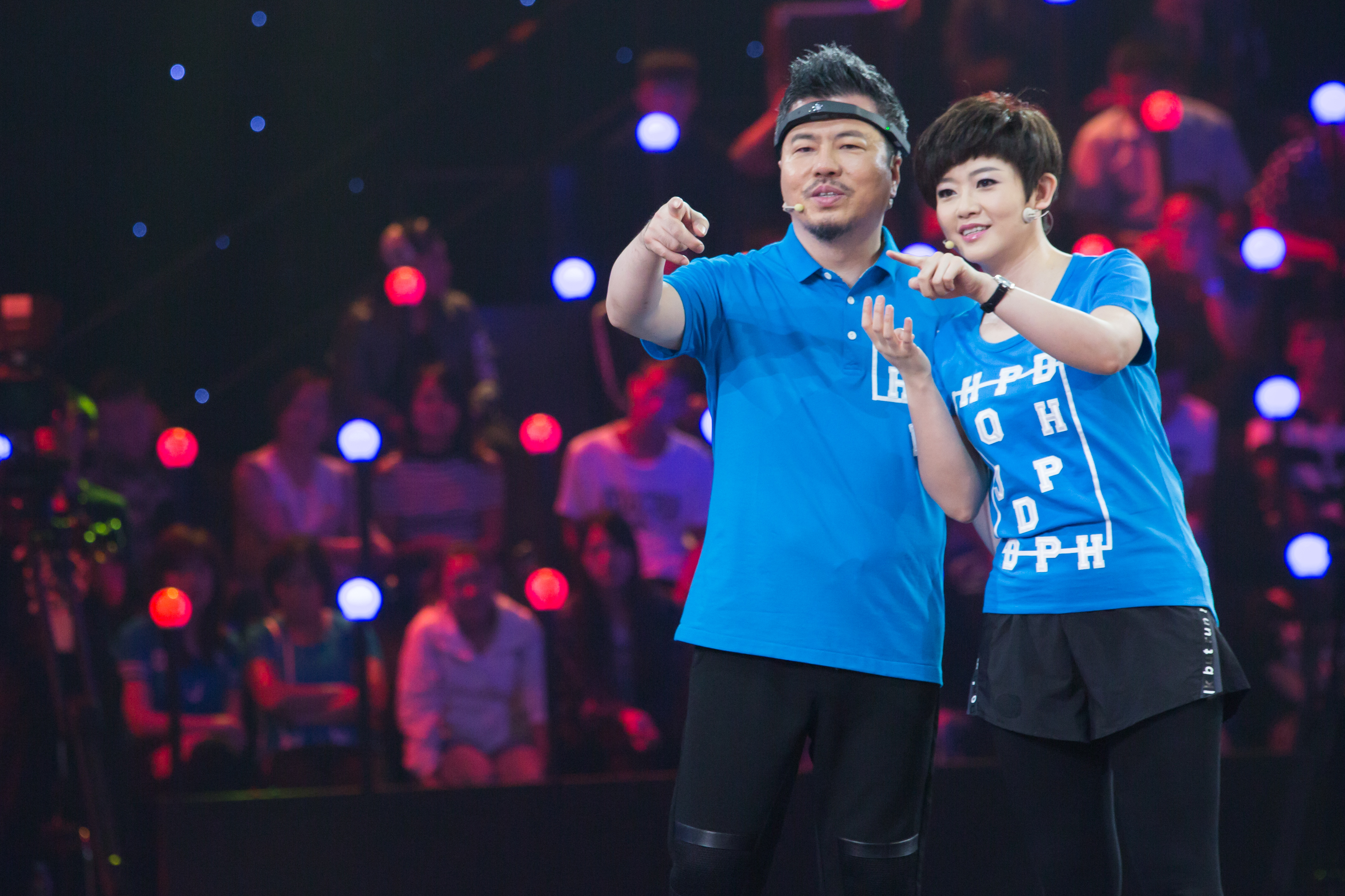  p data-id="gnx3stqxxr">由央视综艺频道全新打造,海天黄豆酱独家