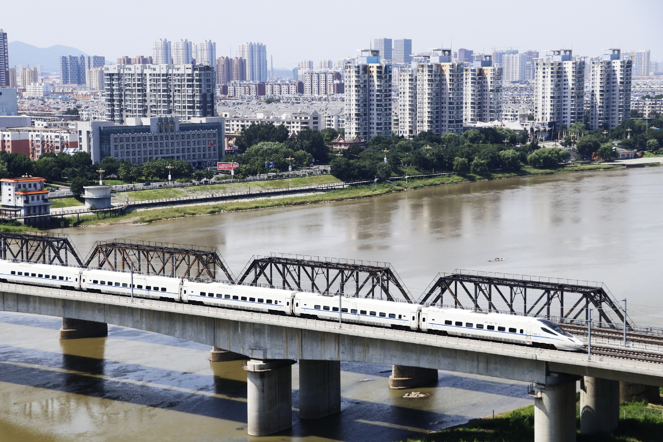 吉林市松花江铁路特大桥