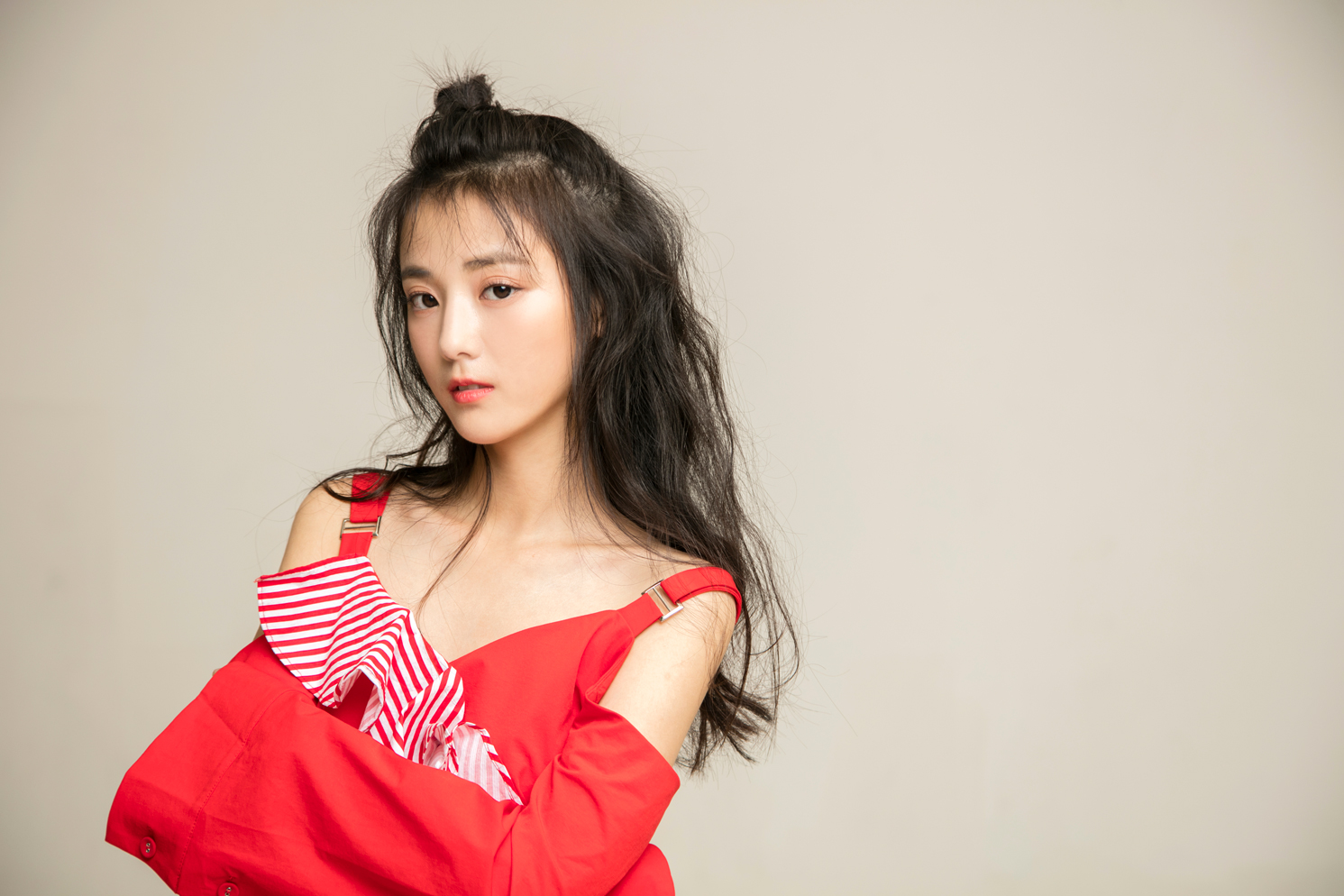 id="gnbxp6ly4g">马倩倩,出生于江苏省苏州市,中国内地影视女演员