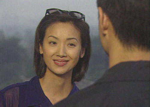 1994年毕业于 a target="_blank" href="/item/中央戏剧学院/305391"