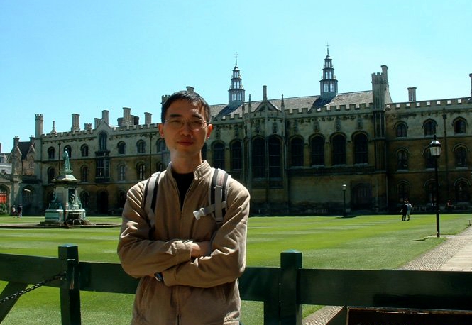  p>梁军 ,湖北武汉人,博士, a target="_blank" href="/item/华中师范