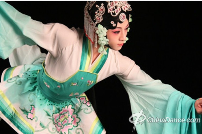  p data-id="gnx4dv2nvr">舞剧《粉墨春秋》是一部以 a target="