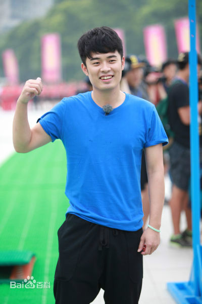  p>陈赫(michael chen),1985年11月9日出生于福建省福州市长乐区,中国