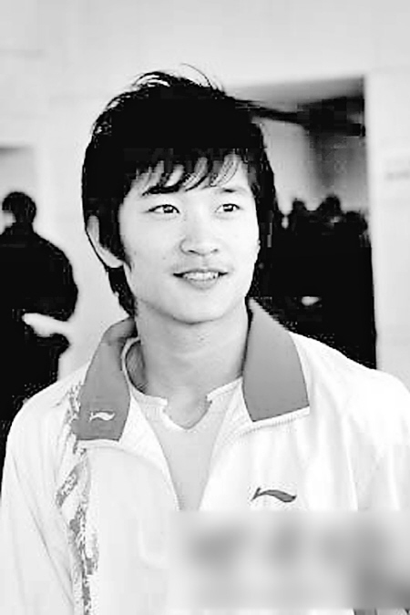 赵巍,男,原中国国家跳水运动员,陕西省游泳中心跳水教练,现为马来西亚