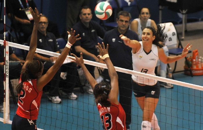  /p> p>女排赛有美国,古巴,多米尼加,巴西,波多黎各,秘鲁,加拿大