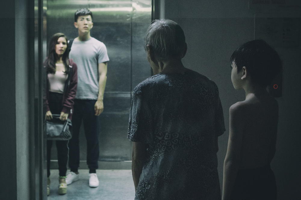  p data-id="gnwg965u0c">《怨灵2》是由 a