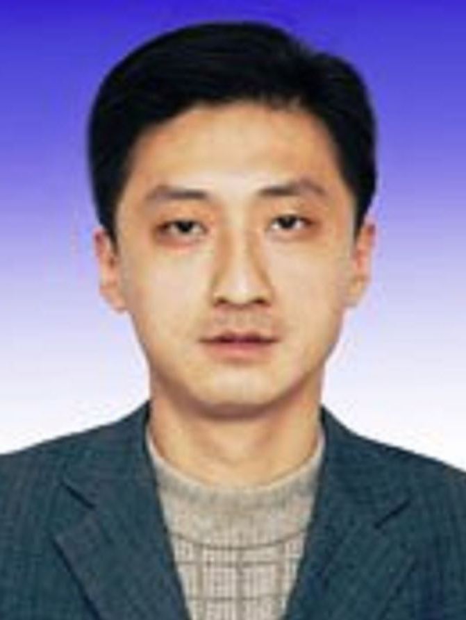 王强