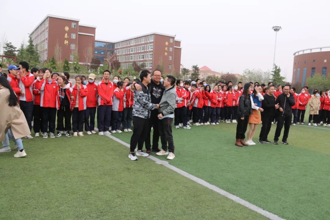  p data-id="gnhecul4o7">高平市第一中学简称高平一中,位于高平市米