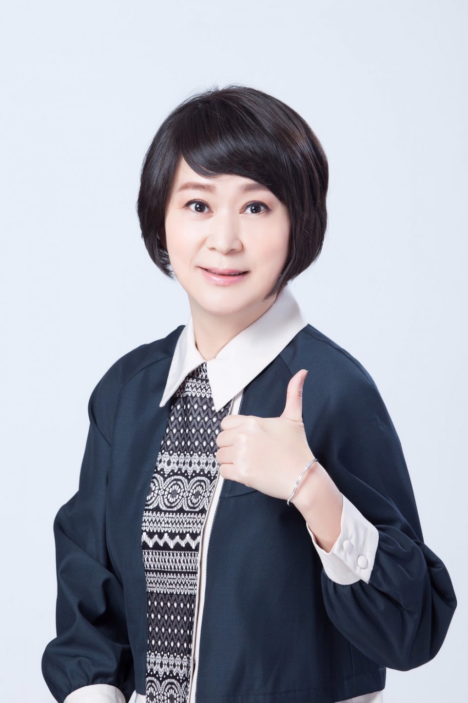  p data-id="go07v91fum">王月,台湾女艺人,人称"王月姐".