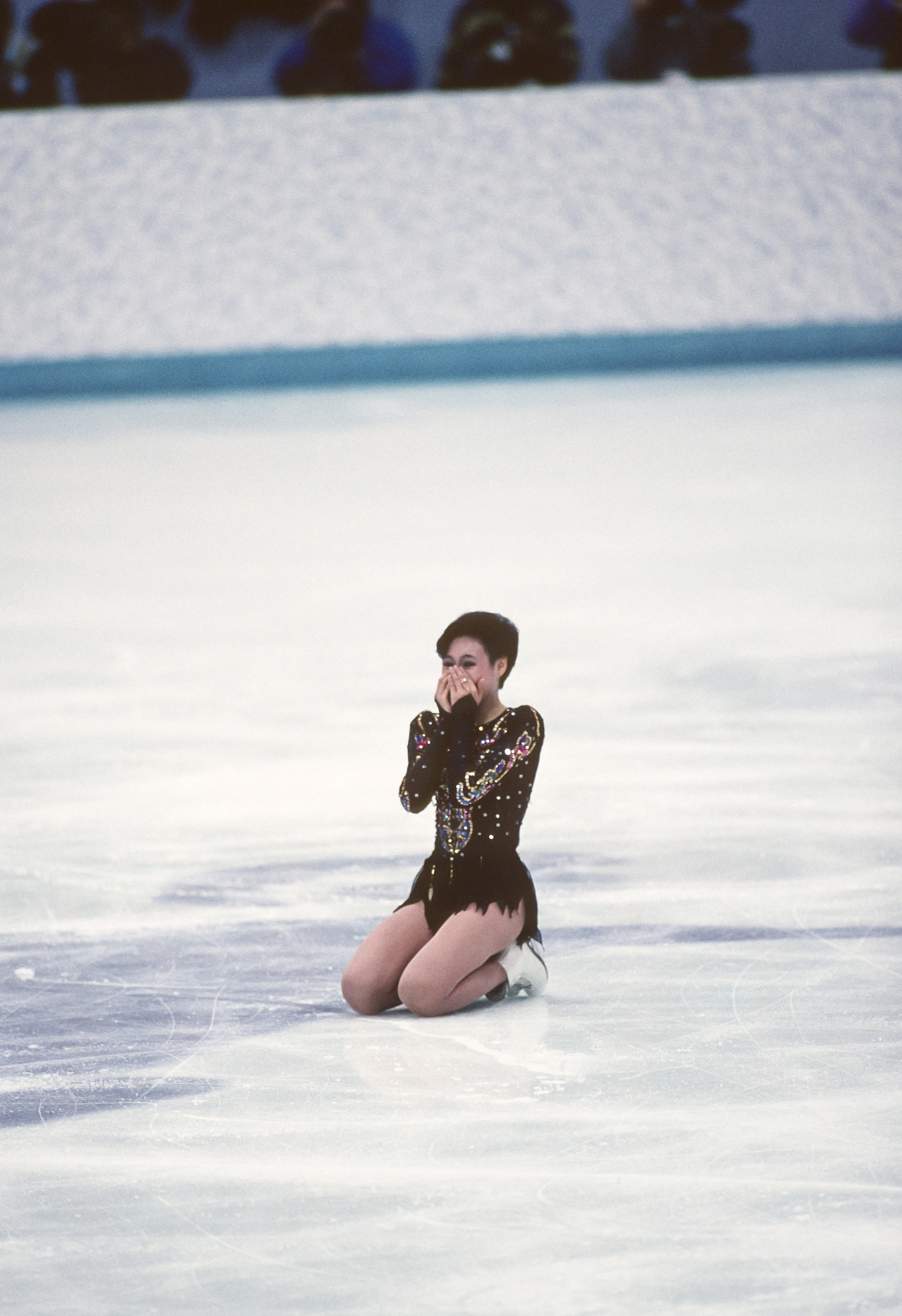 f1ei">陈露,1976年11月24日出生于吉林省长春市,中国前花样滑冰运动员