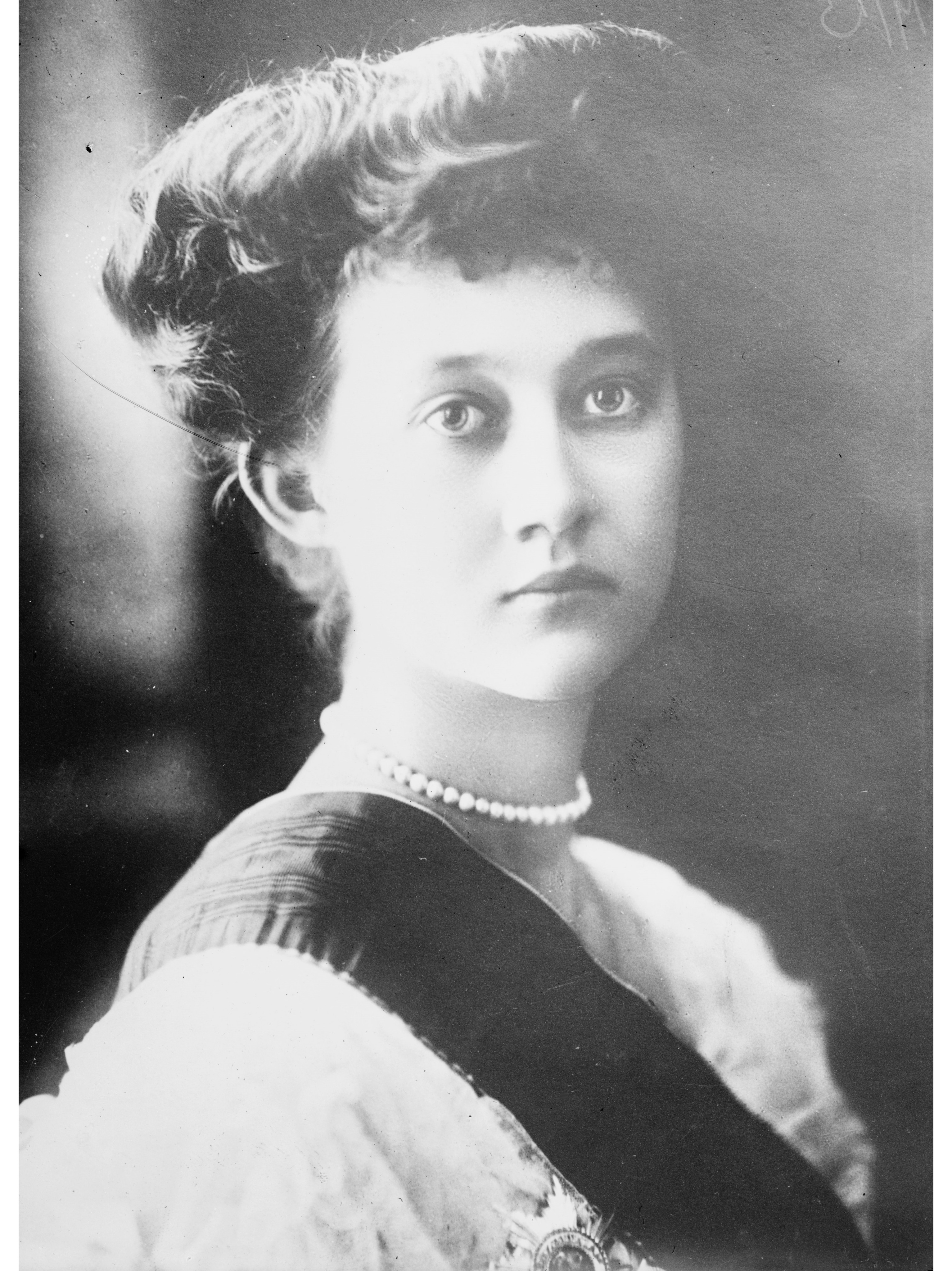 玛丽·阿黛拉伊德