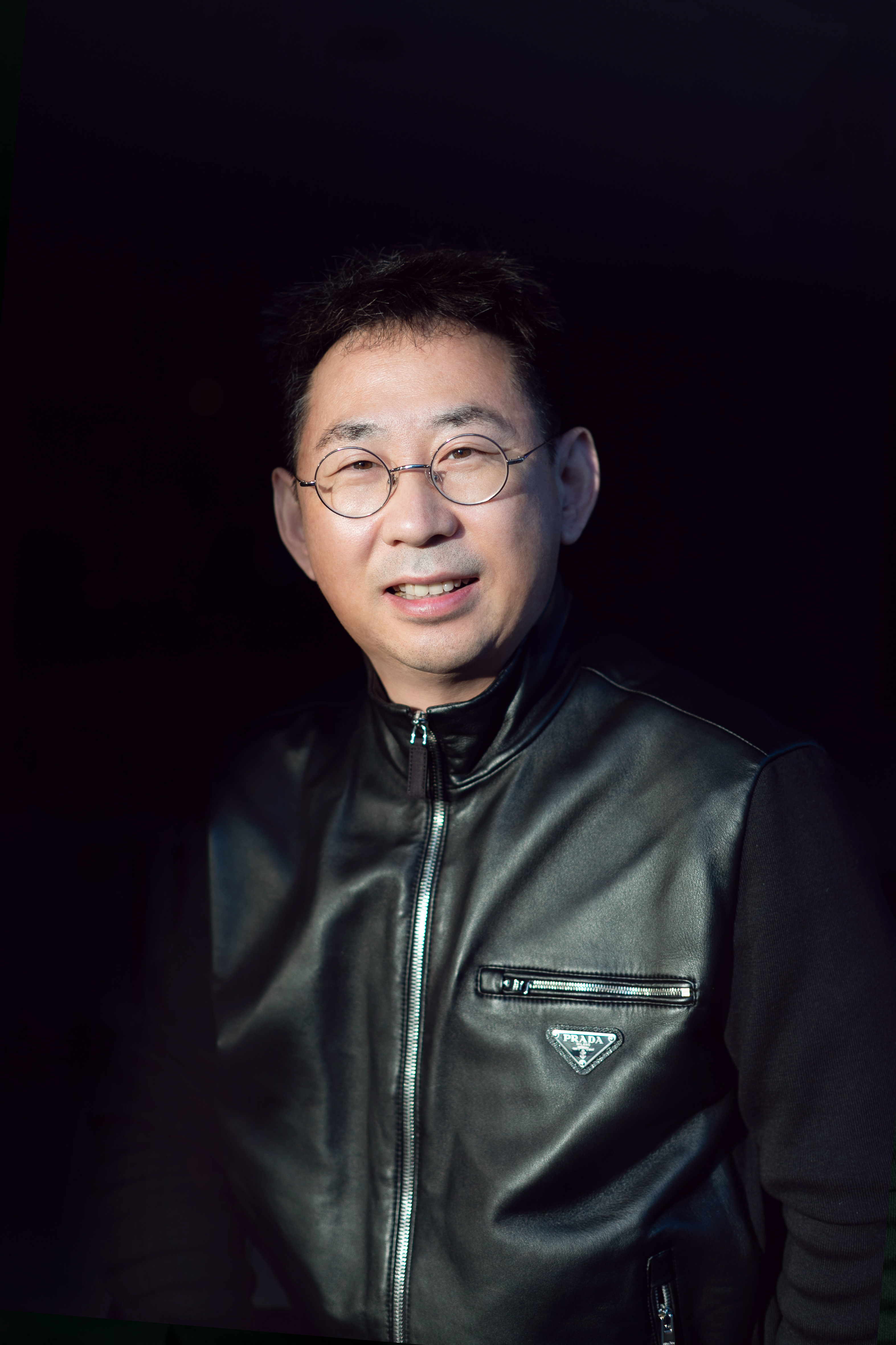  p>周扬,1974年11月出生于黑龙江哈尔滨,著名配音演员,朗诵解说艺术家