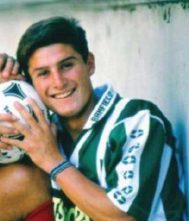  p>哈维尔·萨内蒂(javier zanetti),1973年8月10日出生于阿根廷阿