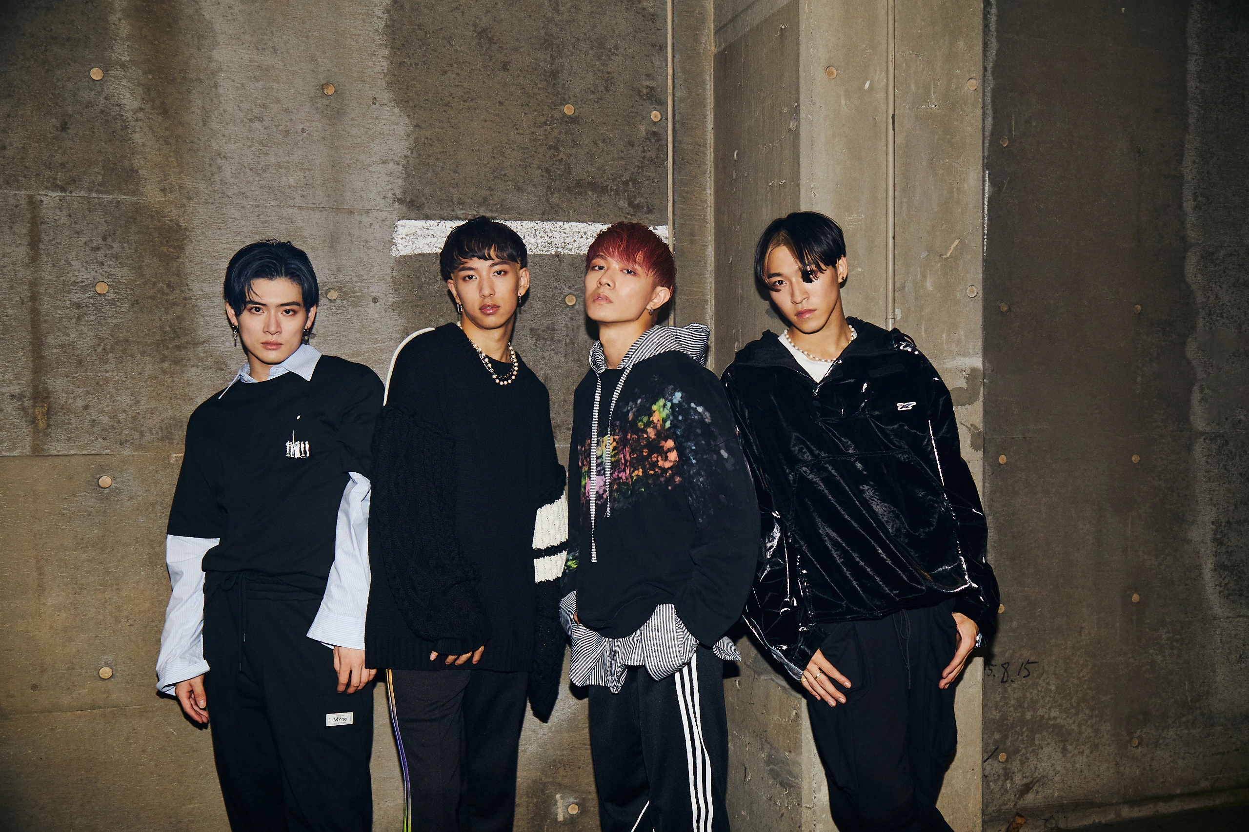  p>warps up,中日男子唱跳组合,是warps的团体之一,由 a target="