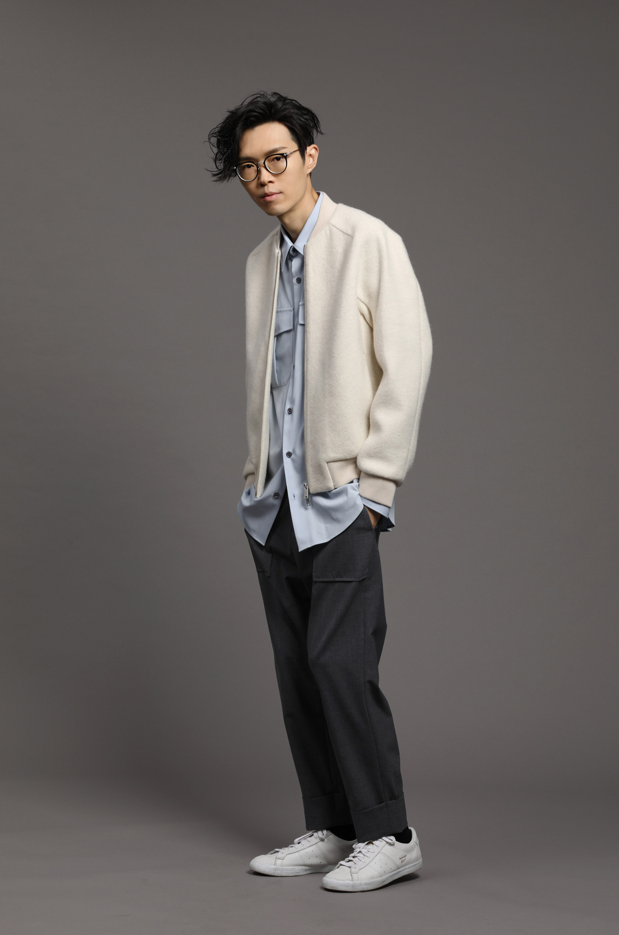  p>方大同(khalil fong),1983年7月14日出生于美国 a target="_blank"