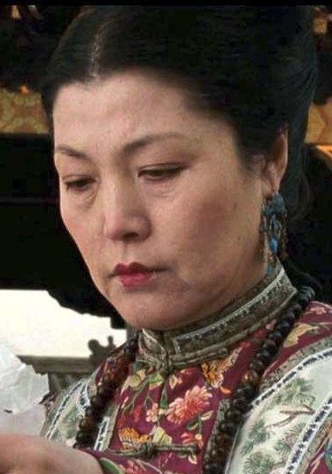 1m">海燕,女,中国内地 a target="_blank" href="/item/演员/3106682"