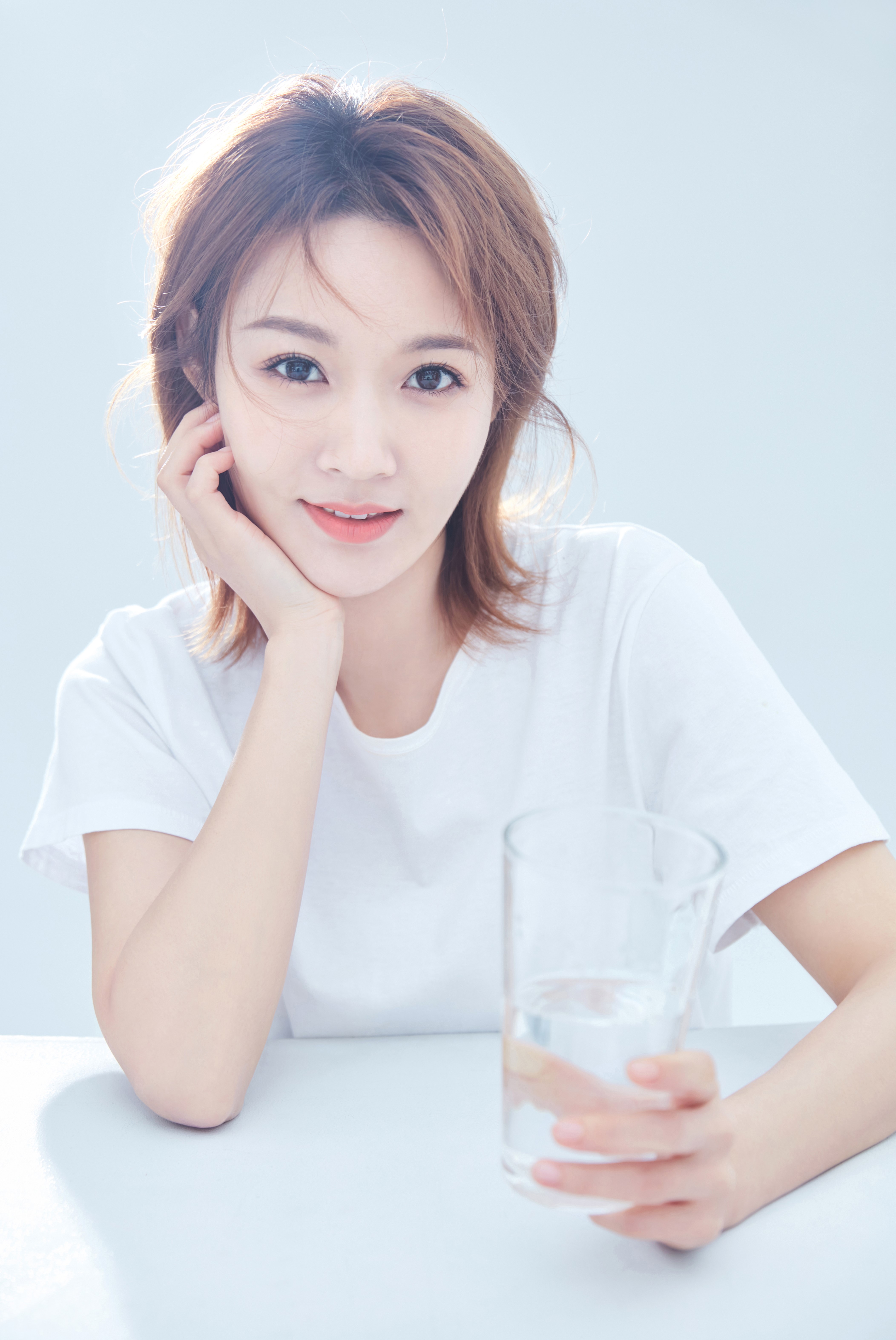 vx14w7j">郝婷婷,出生于陕西西安,毕业于北京电影学院,中国内地女演员